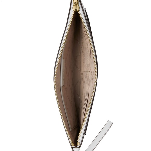 Micheal kors wrislet/pouch - Picture 2 of 2